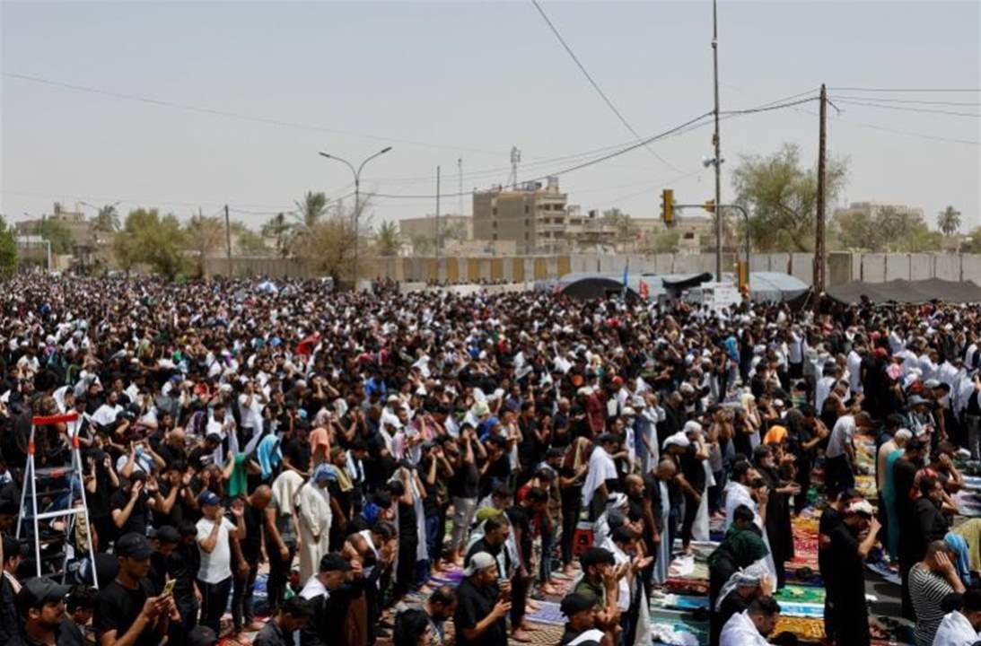 مظاهرات متزامنة في العراق.. الصدر يطالب بدعم الإصلاح وترقب لحشود الإطار التنسيقي