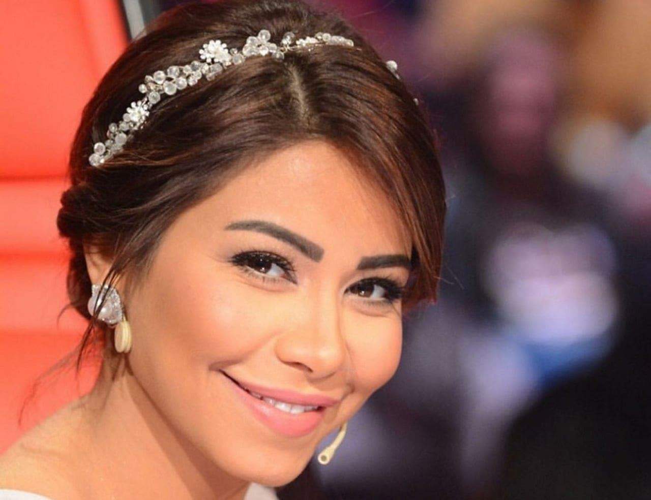 شيرين عبد الوهاب تعود الى مدير اعمالها بعد طلاقها من حسام حبيب