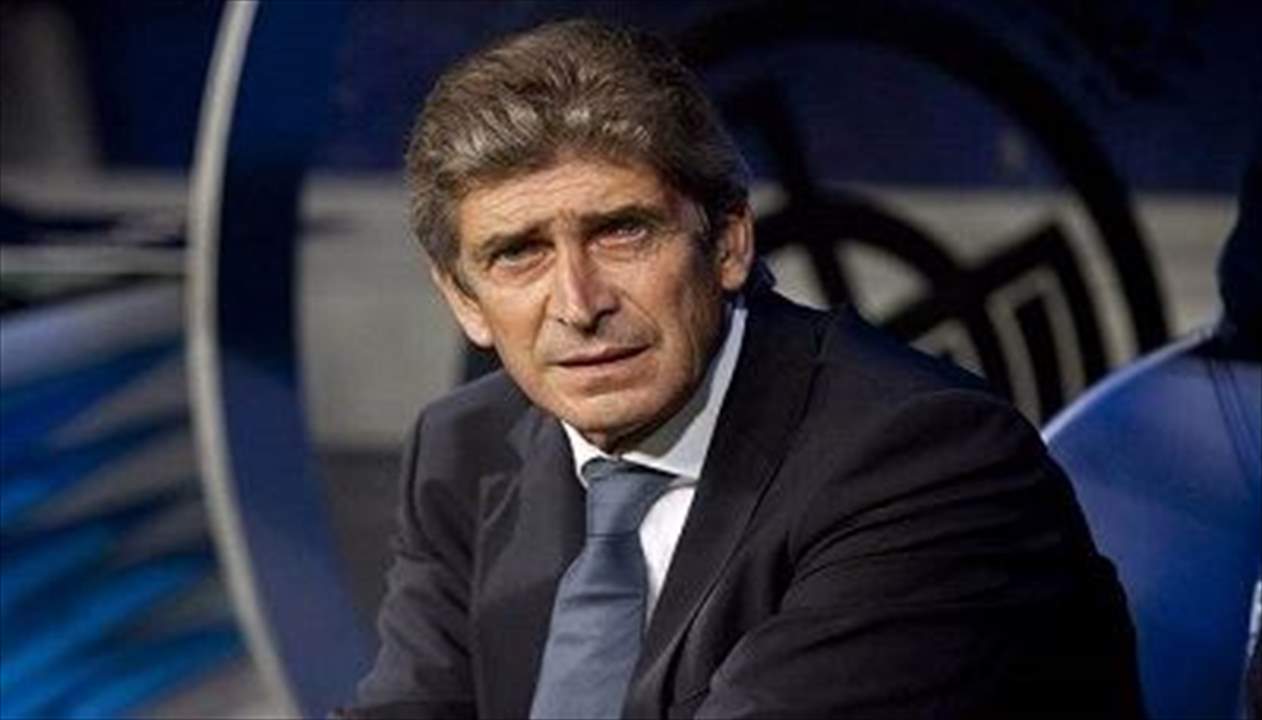 بالفيديو - المدرب العجوز يُبهر الجميع بمهاراته