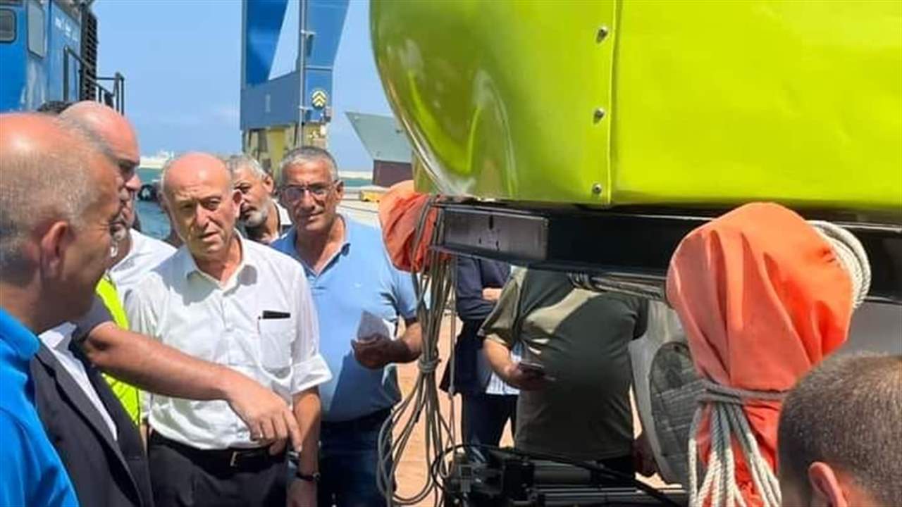 ريفي وخوري اطلعا على تجهيزات الغواصة الهندية في طرابلس: أعمالها ستنطلق يوم الاثنين