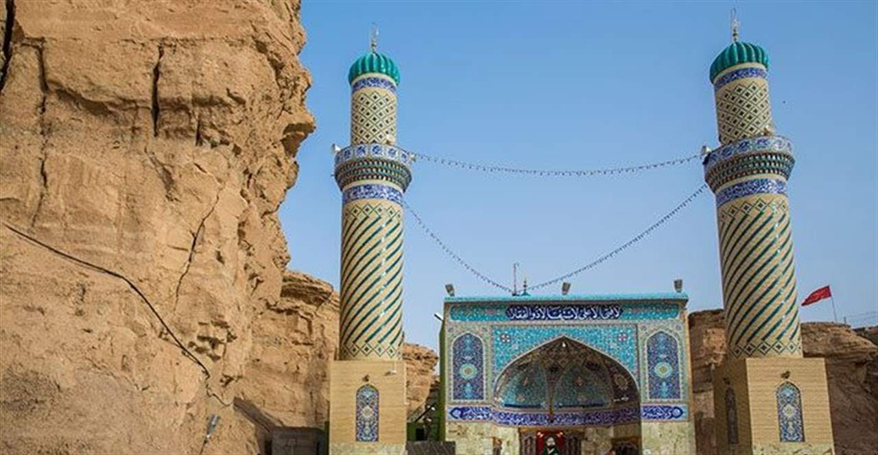 بالفيديو ـ جرحى وعالقون تحت الأنقاض بعد انهيار الغطاء الصخري لمقام قطارة الإمام علي غرب كربلاء