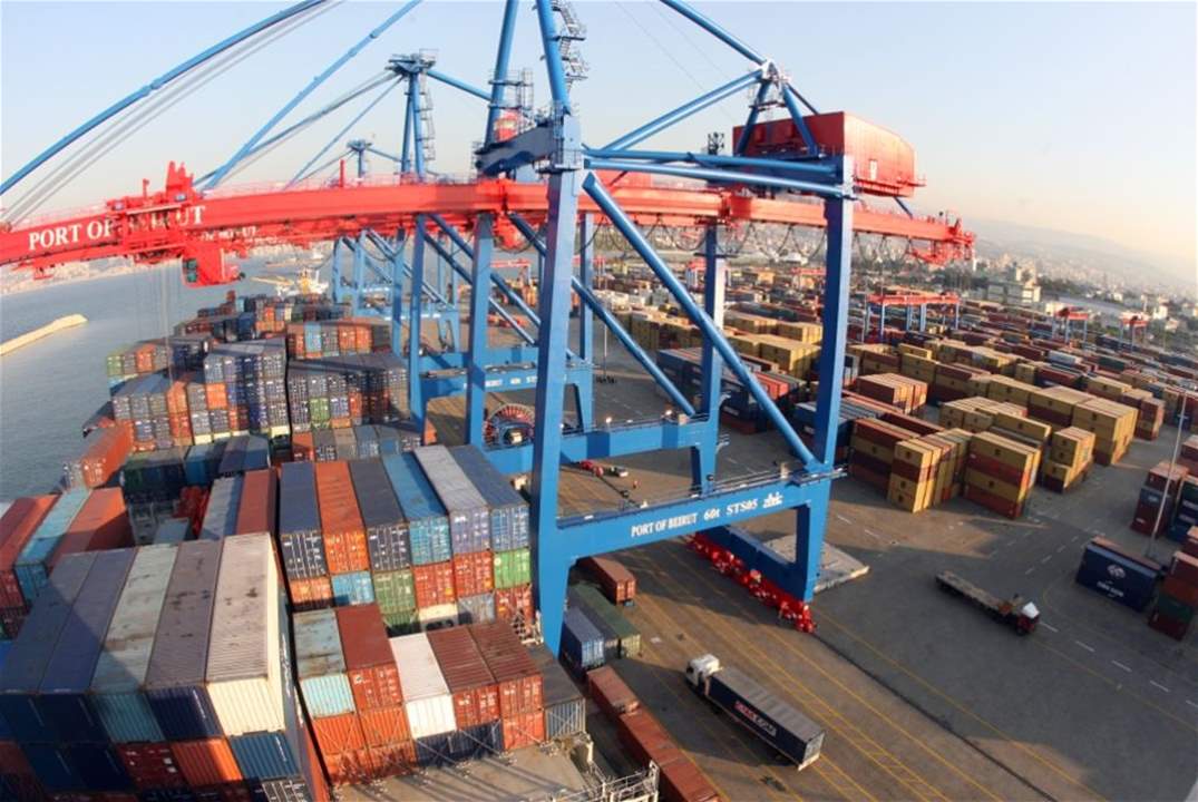 "الأخبار": الدولار الجمركي .. ضريبة الجميع يريدها ويتهرّب من مسؤوليتها