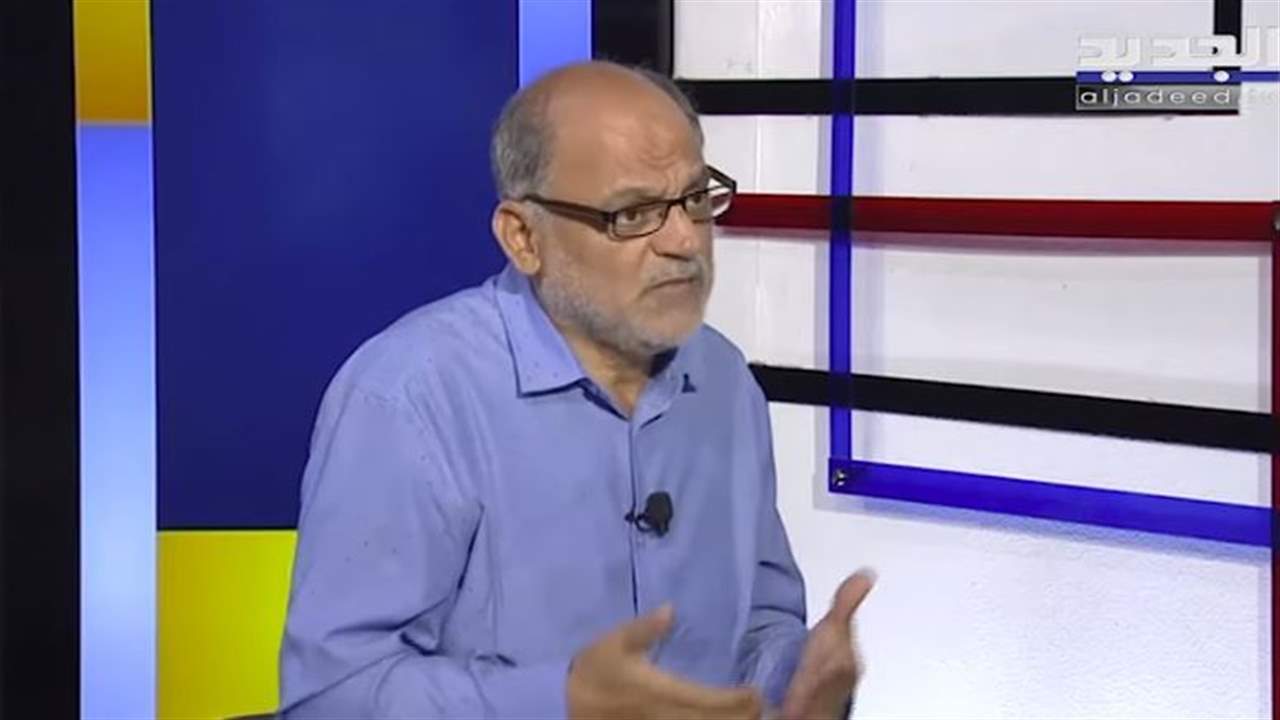  قاسم قصير عن الحكم الديني بحق سلمان رشدي : نحن مع حرية الرأي ولكن ضد الاساءة للنبي محمد 