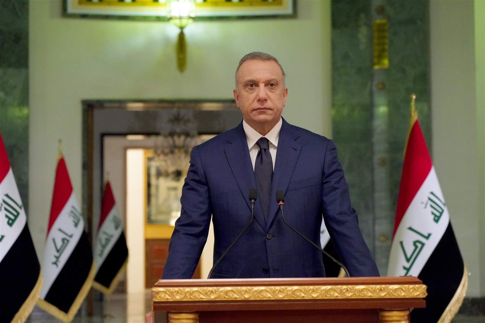 الكاظمي يلوح بإعلان خلو منصبه "إذا استمرت الفوضى" في العراق