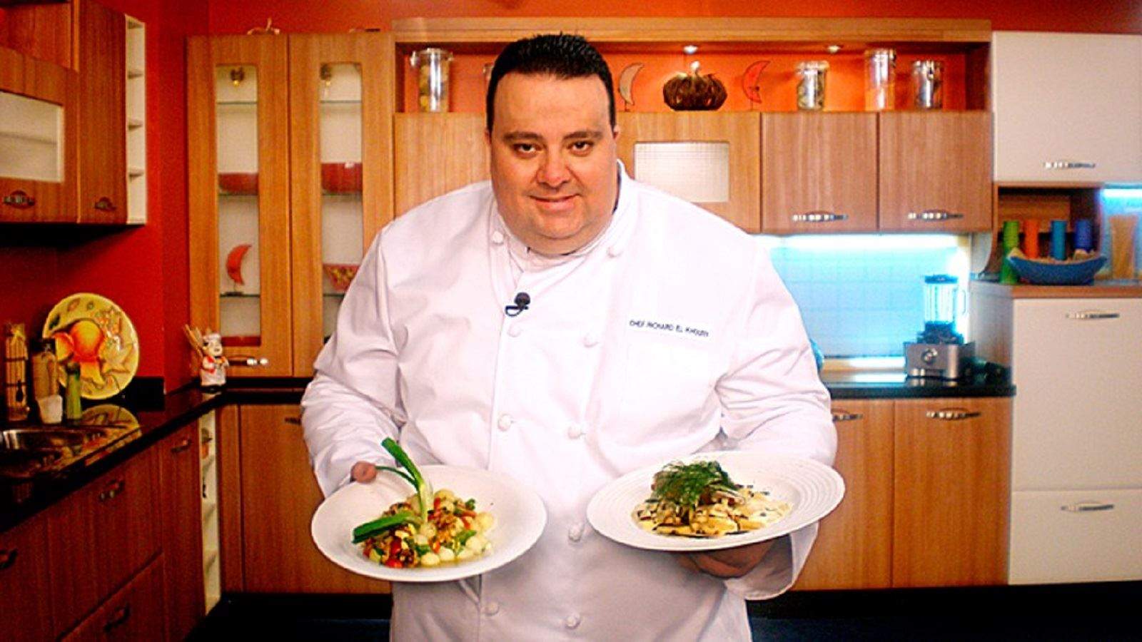 جدل حول اعتناق الشيف ريتشارد الخوري الاسلام..ظهر وهو ينطق الشهادتين