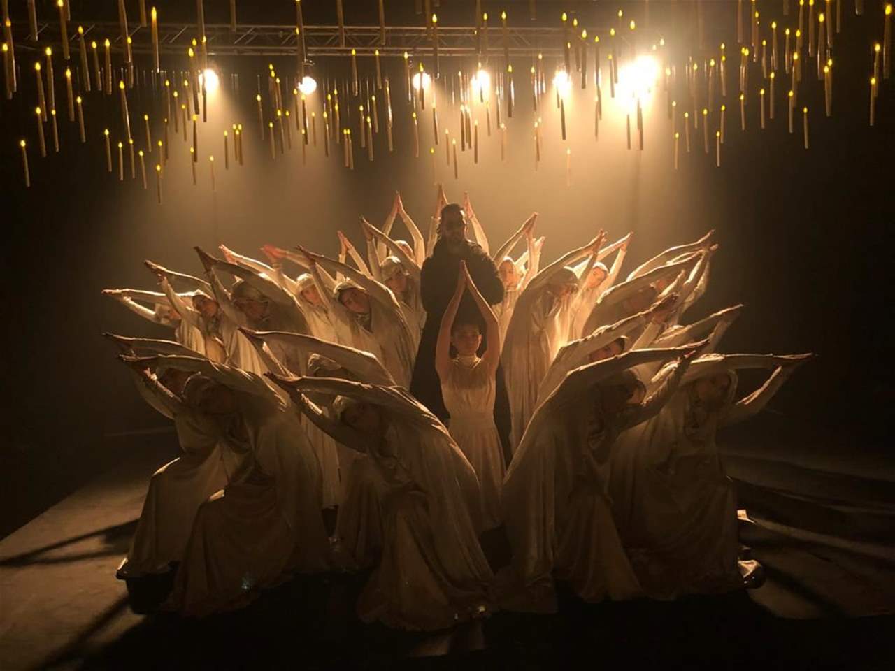 فرقة Mayyas بعرض مذهل في نصف نهائيات America’s Got Talent وصوفيا فيرغارا عاجزة عن الكلام