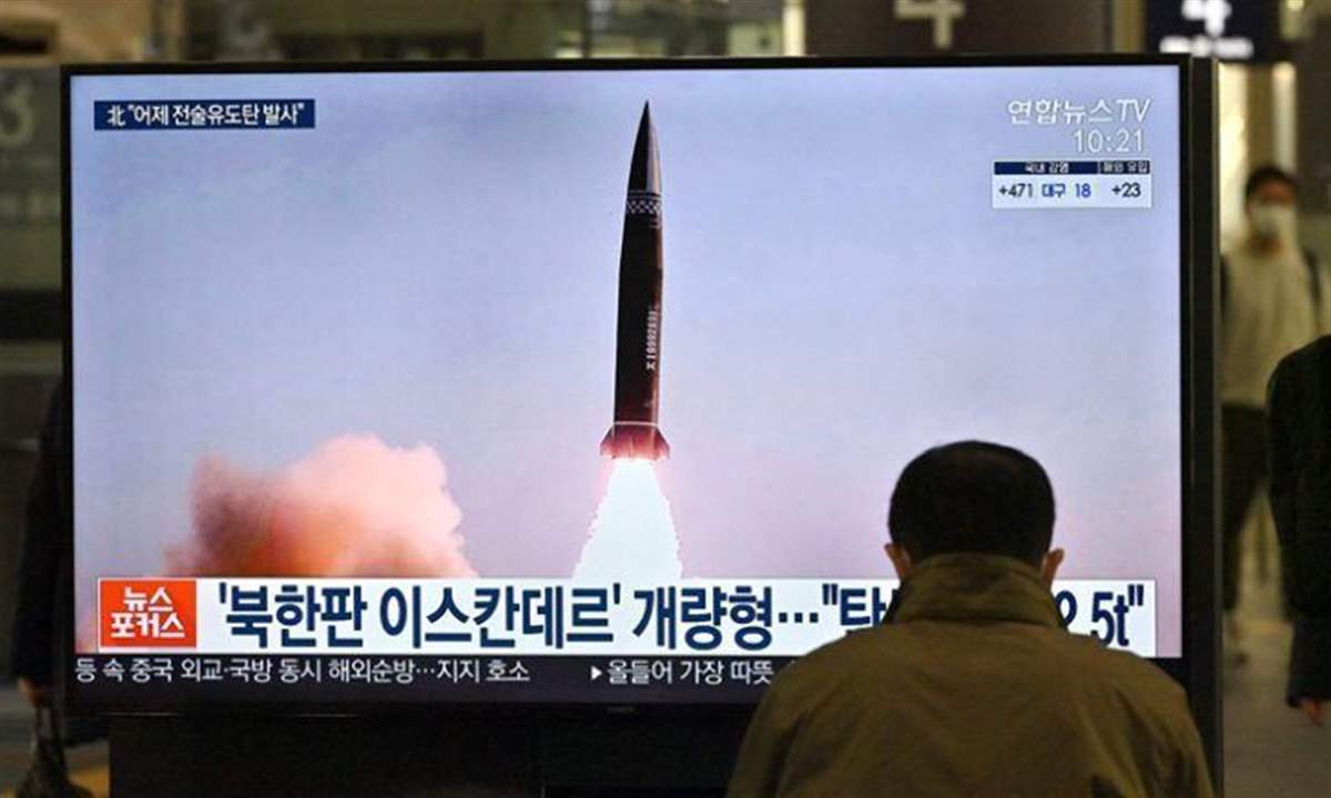 كوريا الشمالية تصدر قانونا يجعل سياسة الأسلحة النووية “لا رجعة عنها”