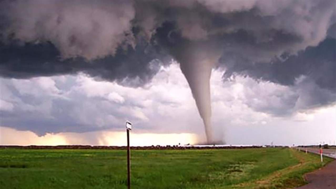 إعصار "قوي جداً" يقترب من جزر اليابان الجنوبية