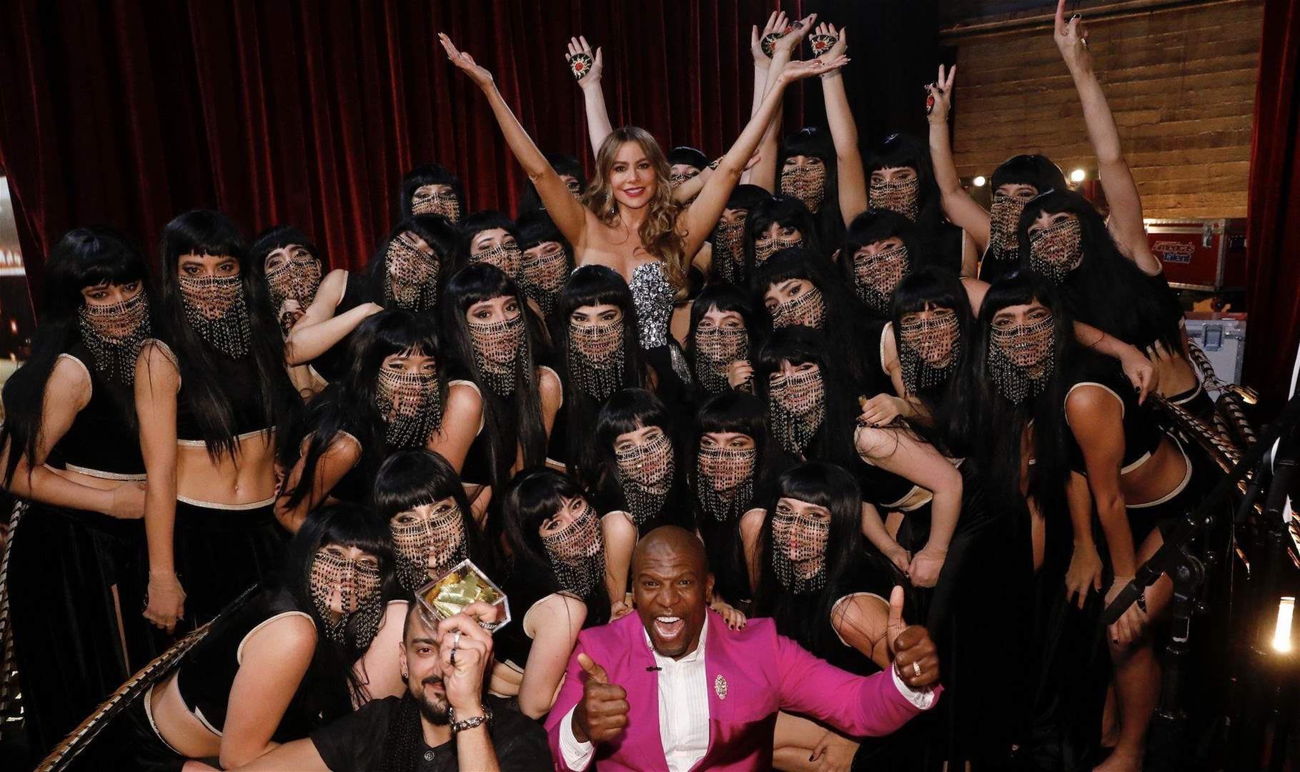 صوفيا فيرغارا تعليقا على اداء فرقة Mayyas اللبنانية : كان ذلك لا يصدق