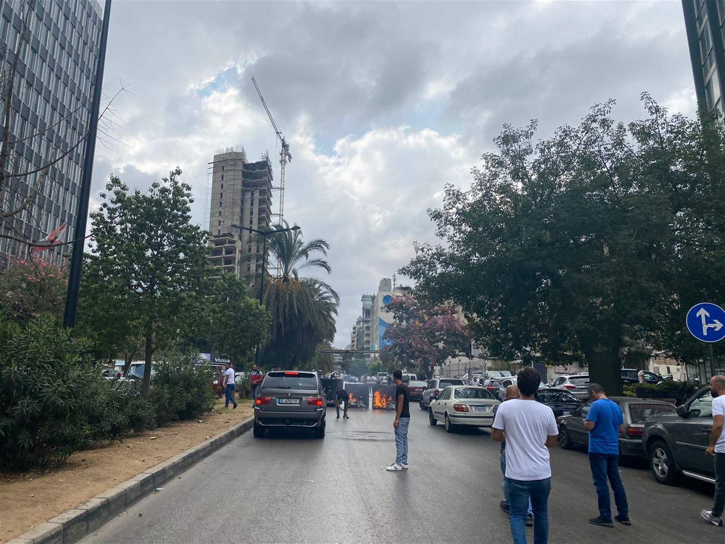   مراسلة "الجديد": قطع طريق سامي الصلح إحتجاجاً على استمرار توقيف عبد الرحمن زكريا ومحمد رستم في قضية اقتحام بلوم بنك