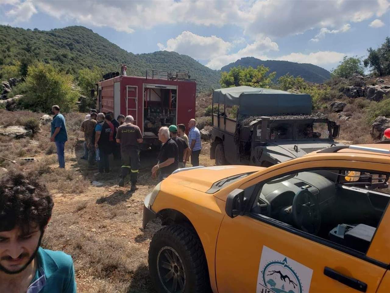 اطفاء حريق مفتعل في عمق احراج بزبينا - عكار