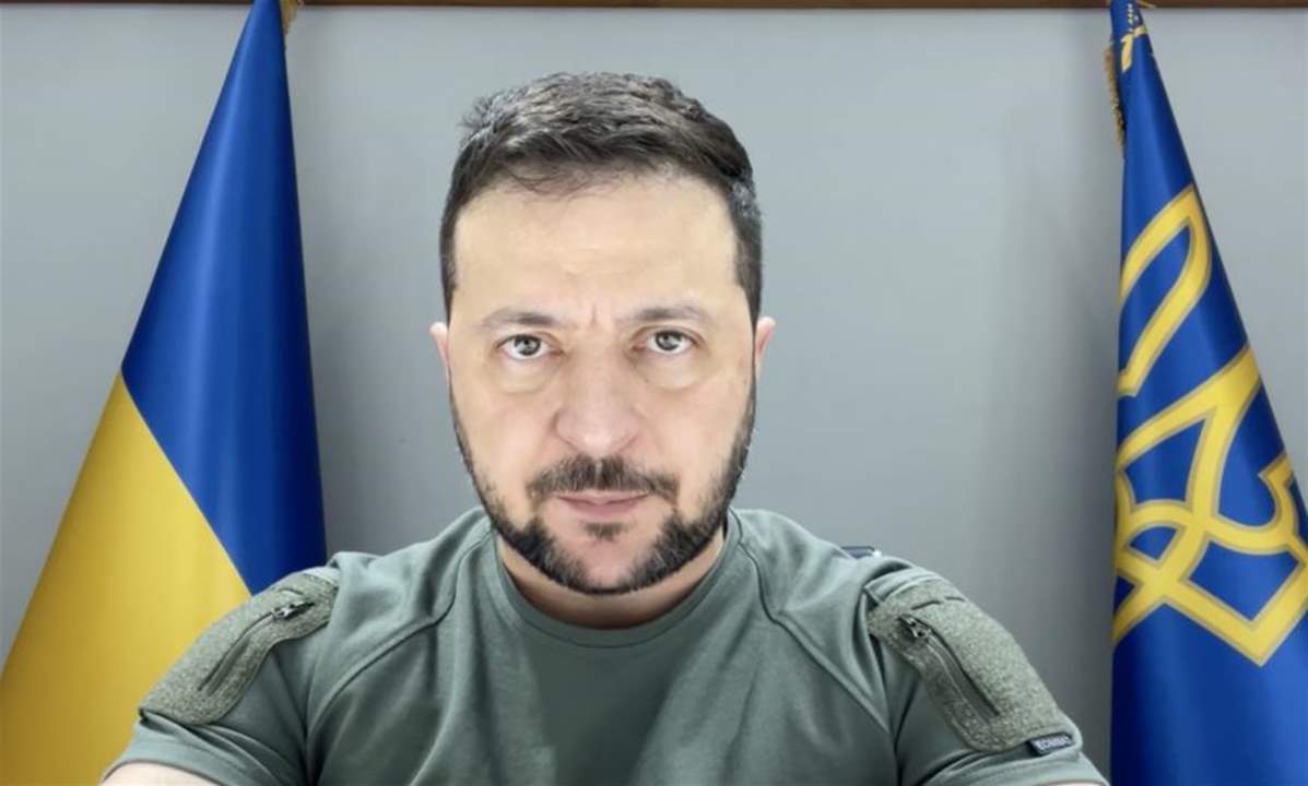 زيلينسكي للروس: بوتين "يرسل مواطنيه الى الموت"