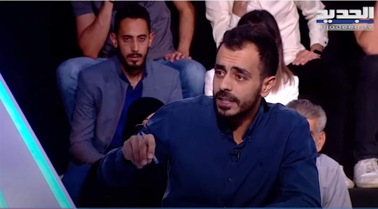بالفيديو- آدم شمس الدين لزياد حواط : "ما فينا نغيير صورة لبنان بعدم استيراد السيارات بس العالم تلّم أكل من الزبالة؟!"