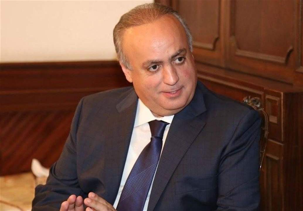 وهاب: "بعدني بسمع أغبياء بيقولوا إذا توحدت أسماء الفريق الثاني تنتخب رئيس.. في غبي يشرح كيف؟"