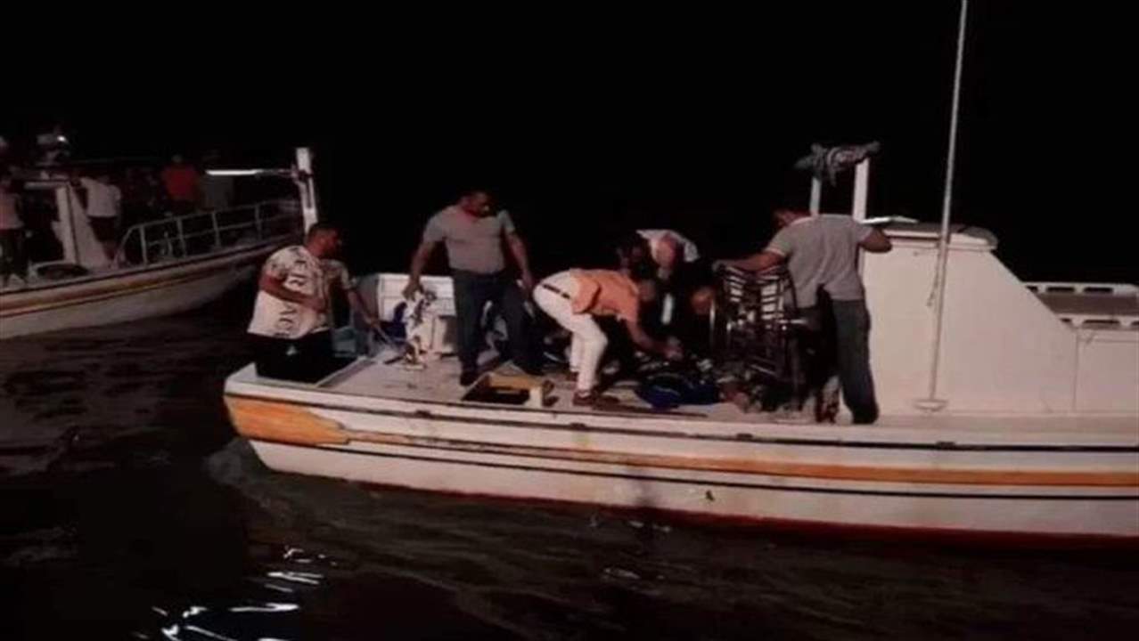  الصليب الأحمر يتسلّم جثة طفل فلسطيني عند معبر العريضة من ضحايا "زورق الموت" قبالة طرطوس