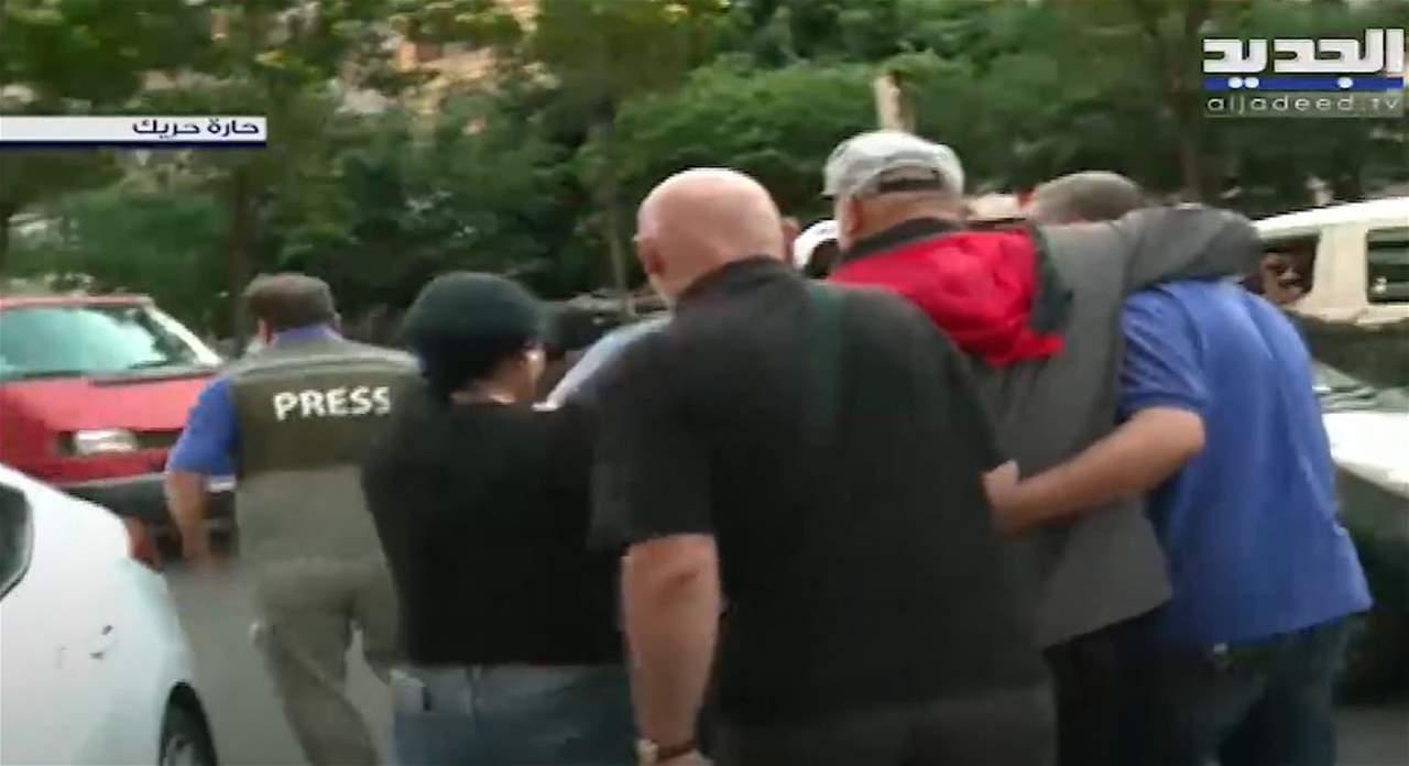 المودع حسين شكر بعد خروجه من مصرف الاعتماد اللبناني : طالبت بحقي "وطلعو الجماعة أوادم" وعطوني ياه