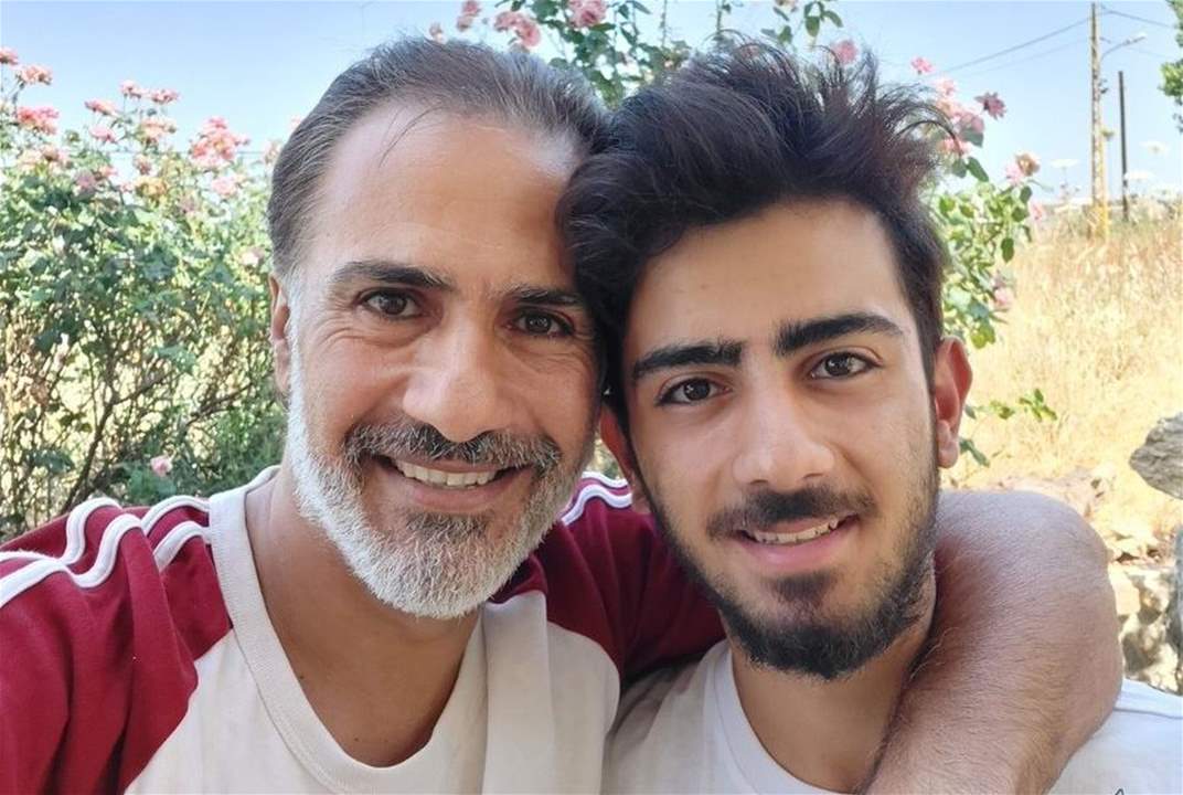 بعد تعرضه لحادث خطير.. ابن جان بو جدعون في احدث ظهور وهذا وضعه الصحي