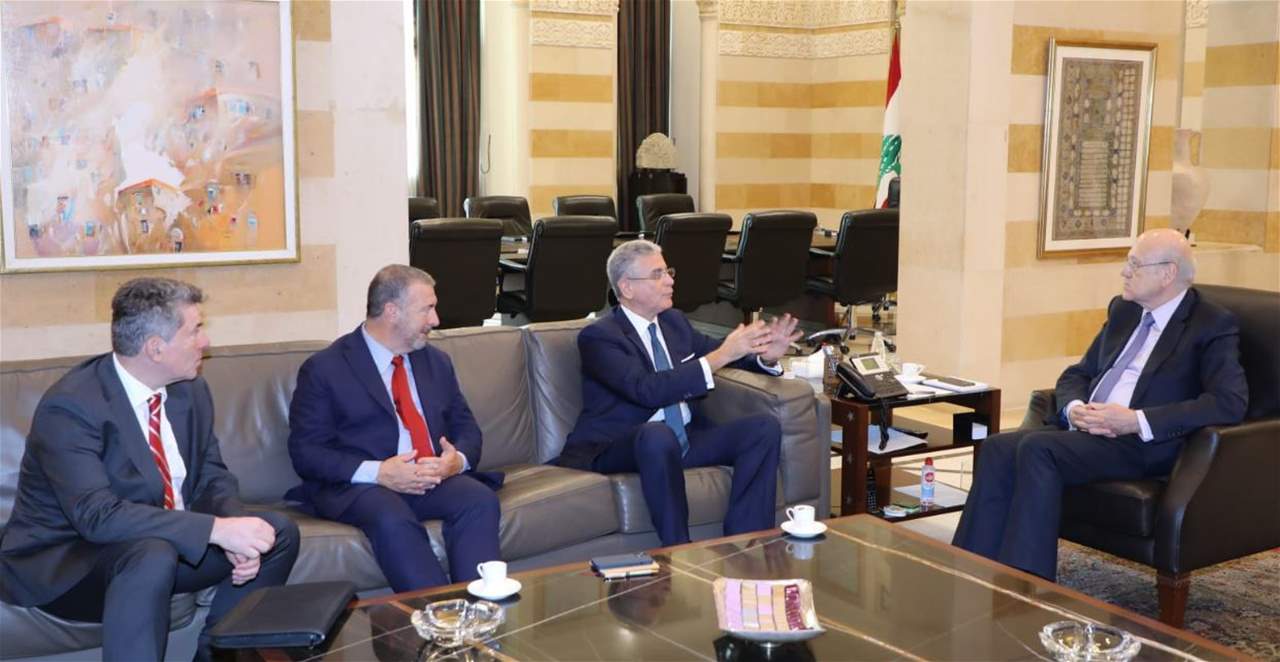   ميقاتي التقى وفدا من البنك الدولي لبحث التعاون بين الطرفين وتقديم التمويل للبنان