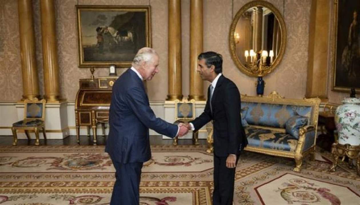الملك تشارلز الثالث يعيّن ريشي سوناك رئيساً لوزراء بريطانيا