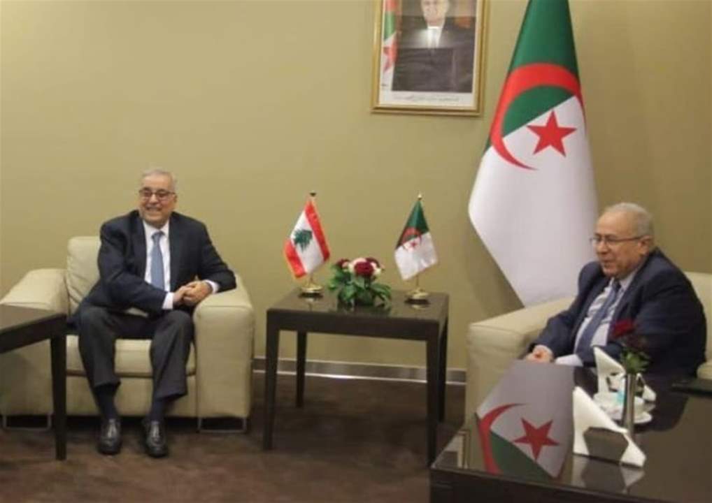 قبيل قمة "لم الشمل".. الجزائر تعرب عن تجاوبها مع رغبة لبنان التزوّد بوقود الكهرباء الجزائري