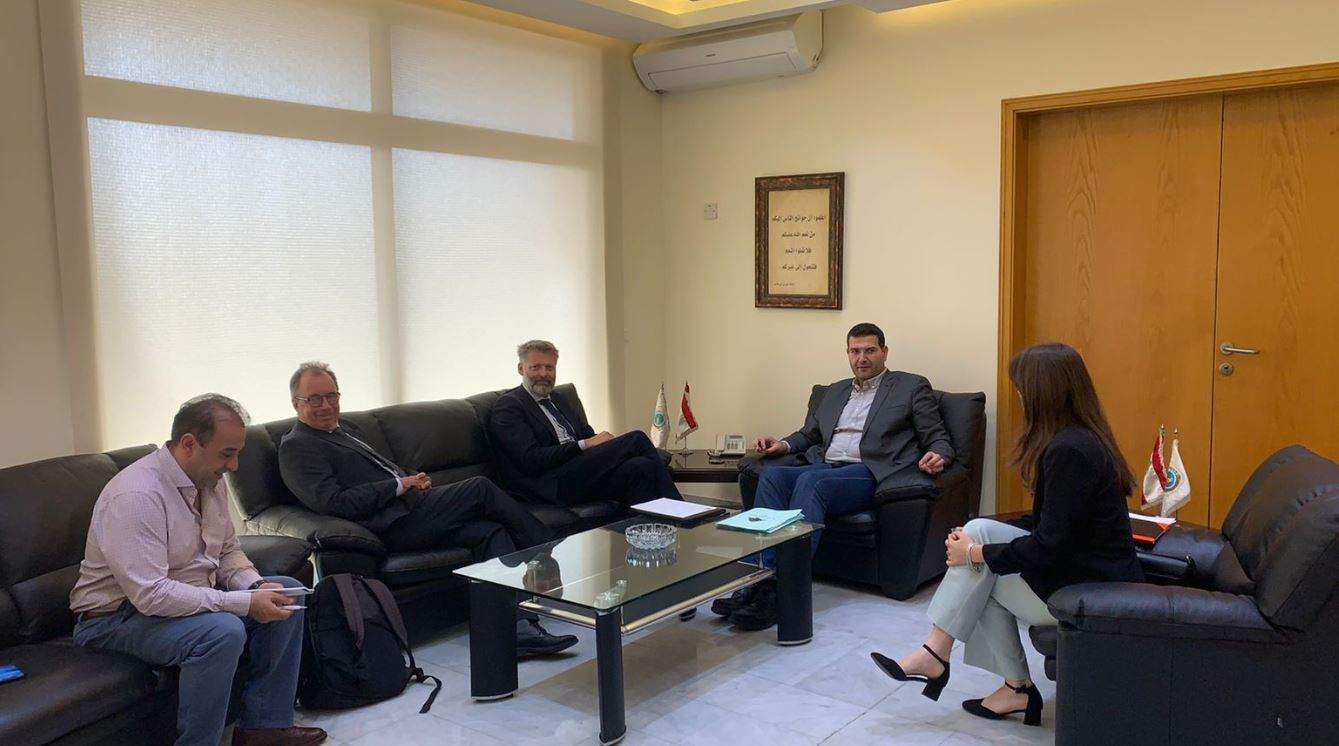 وزير الزراعة يستقبل السفير الدنماركي