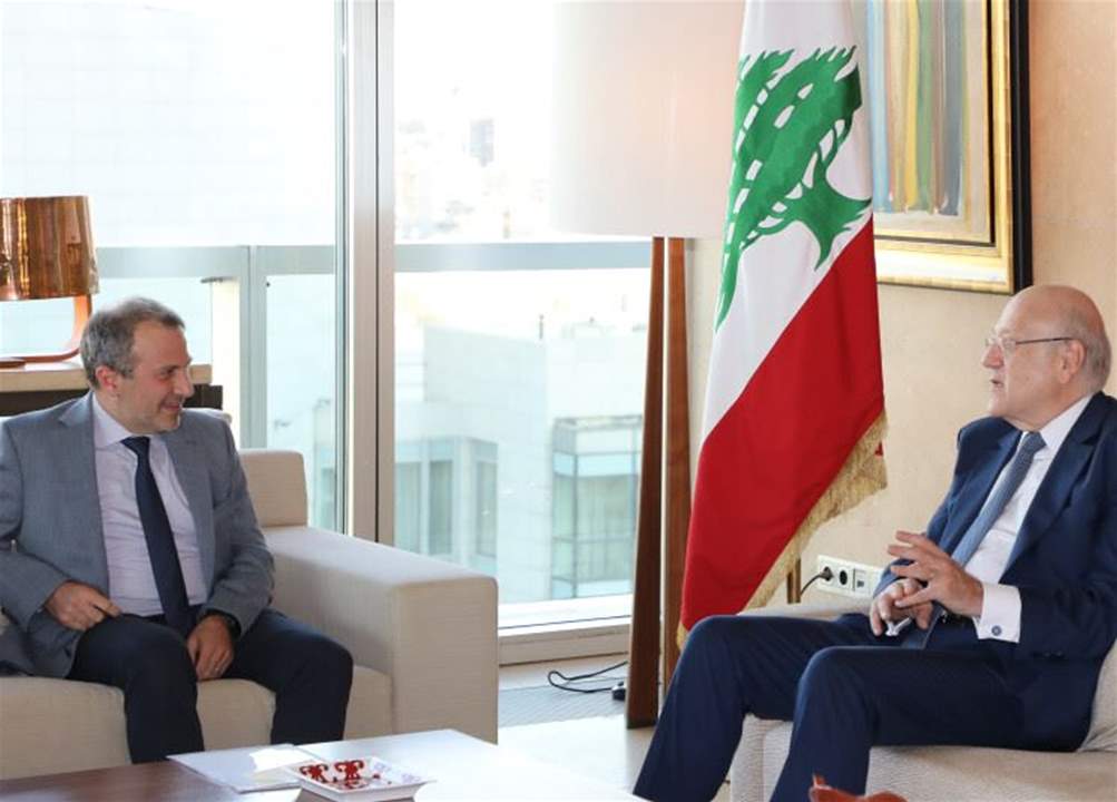 "الجمهورية": حرب باسيل - ميقاتي... من هو "المعطّل"؟