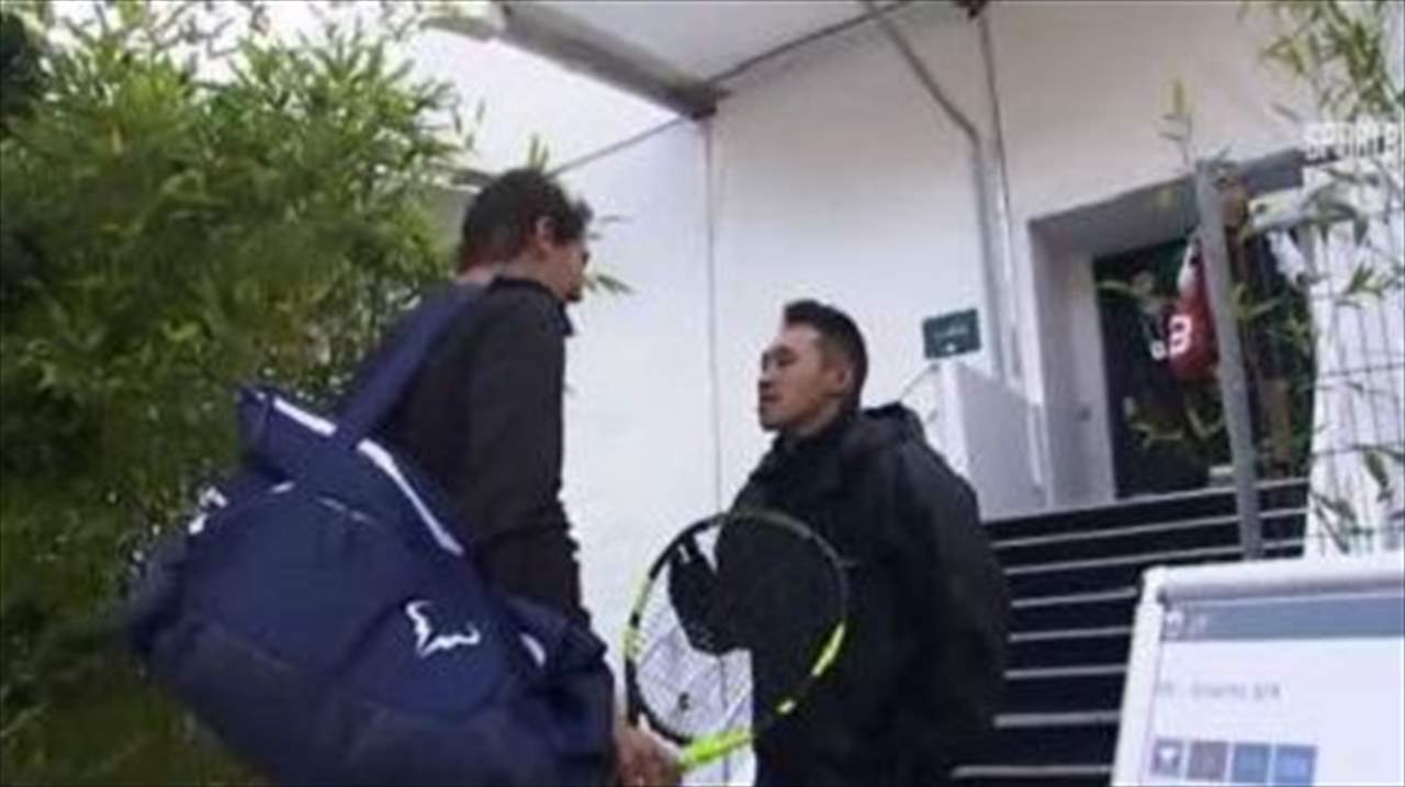 بالفيديو - رجل الامن لم يعرف نادال .. "من أنت؟"