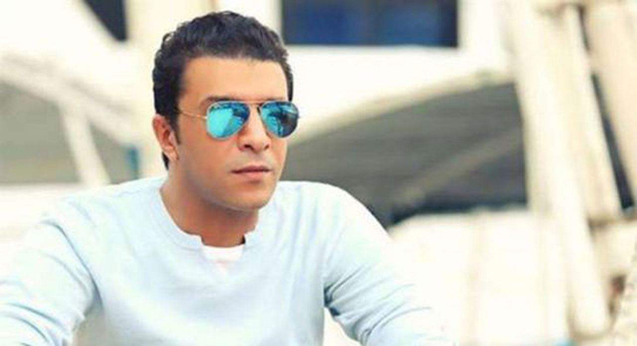 مصطفى كامل في رسالة مؤثرة لابنه بعد خضوعه لعملية جراحية