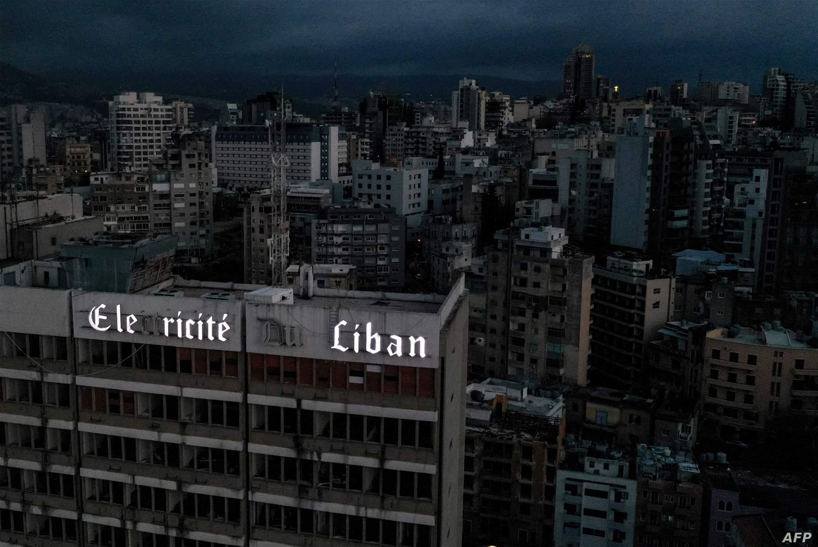 إيجابيّة في ملف الفيول الجزائري.. أين الفيول الإيراني؟ 