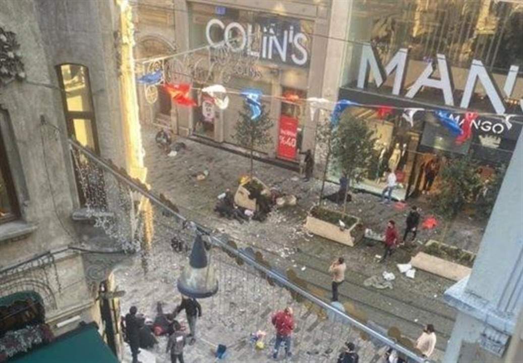   بالفيديو ـ مشاهد توثق لحظة وقوع إنفجار بمنطقة تقسيم في إسطنبول وسقوط قتلى وجرحى 