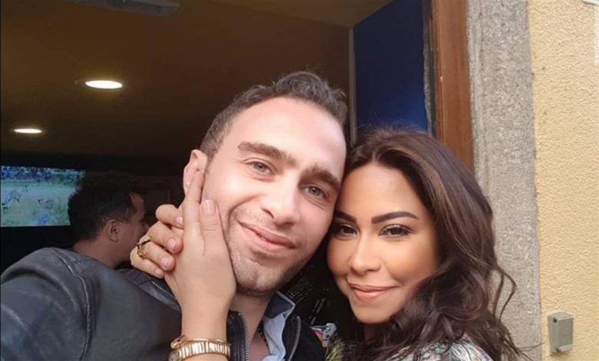 اول صورة لـ شيرين عبد الوهاب وحسام حبيب من شهر العسل 