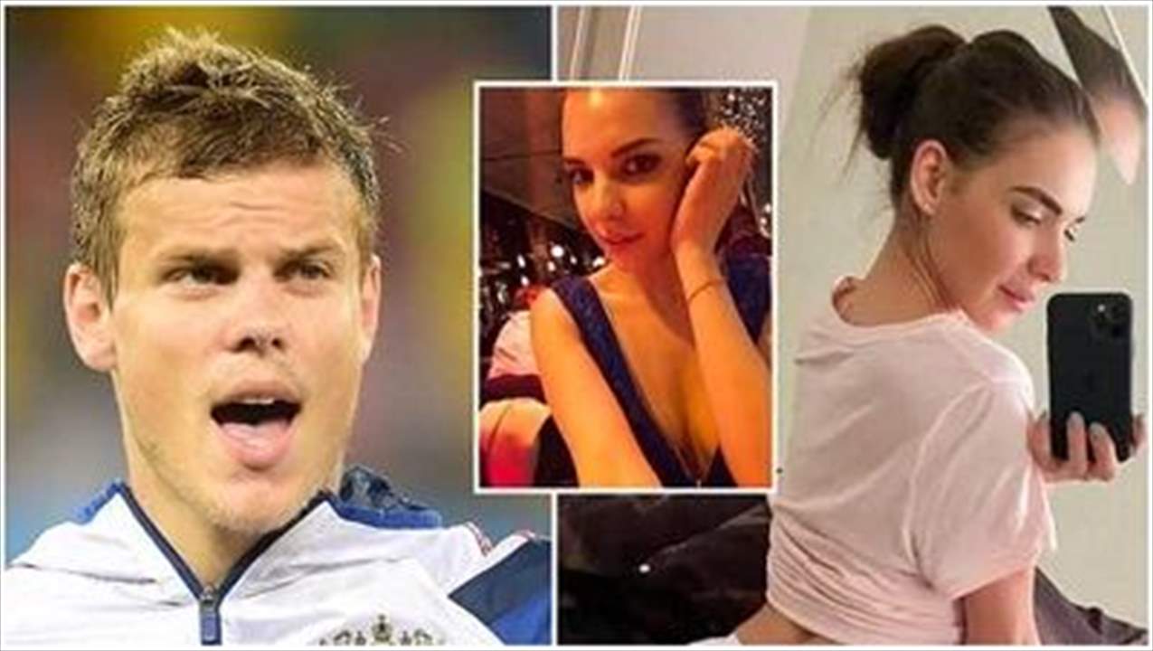 تلقى من ممثلة إباحية .. جلسة جنسية لـ16 ساعة مقابل 5 اهداف