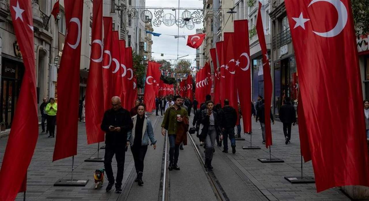 الجيش التركي يتوعد منفذي تفجير إسطنبول "بمحوهم من المنطقة"
