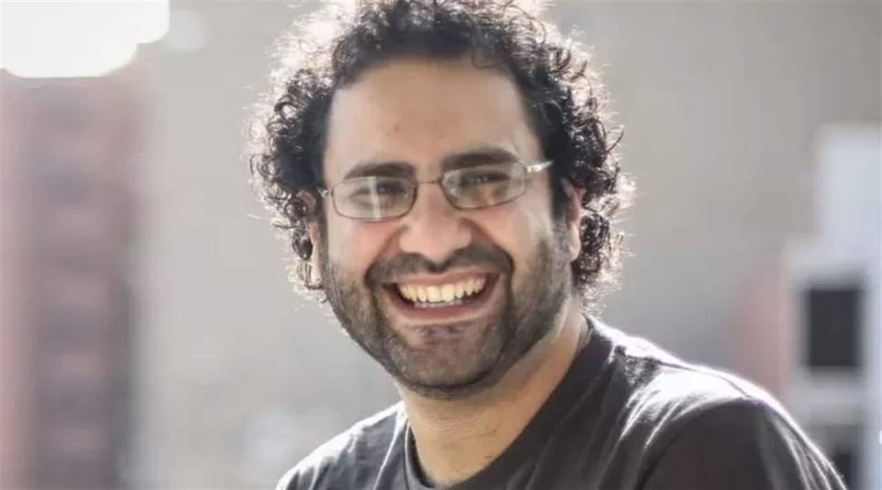 السجين المصري علاء عبد الفتاح ينهي إضرابه عن الطعام