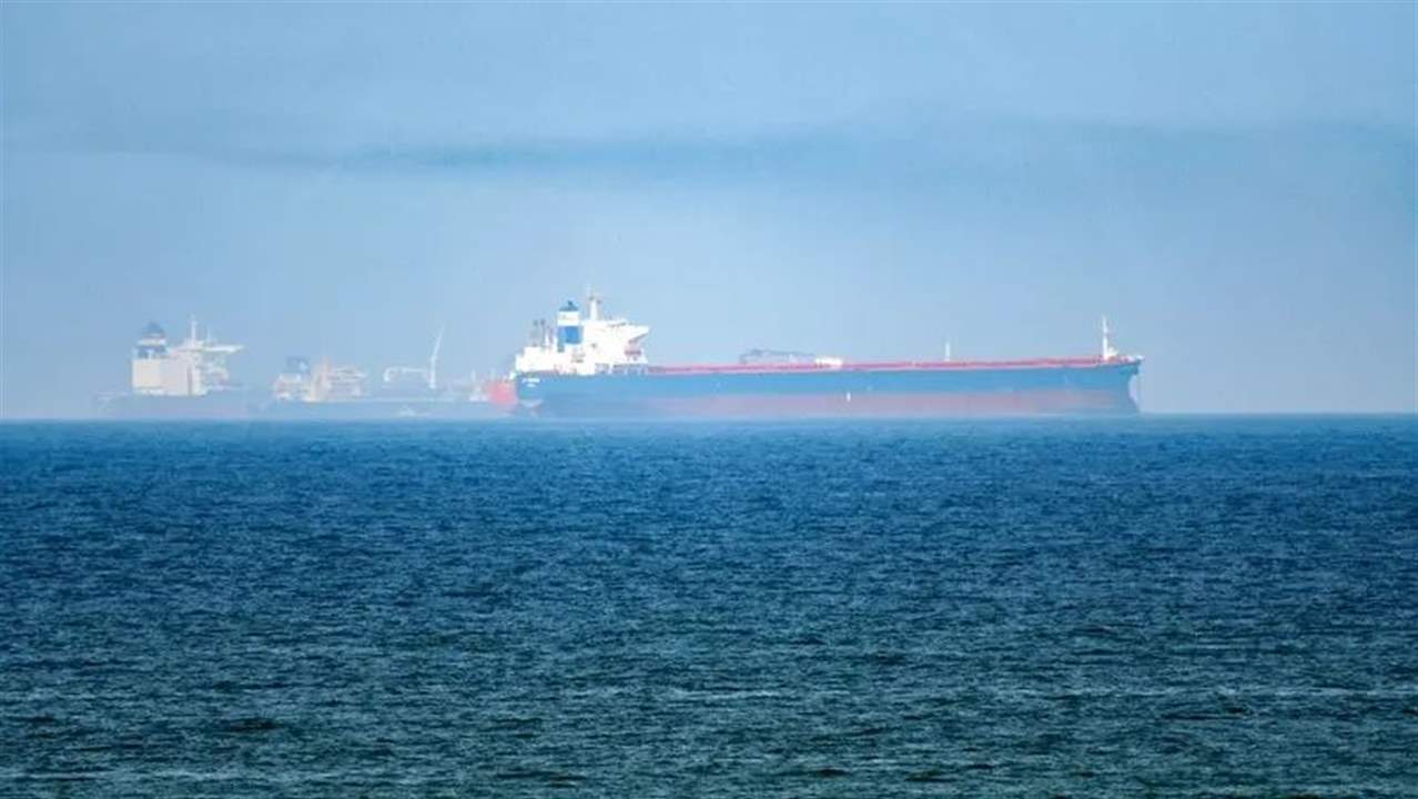       قصف ناقلة نفط لملياردير إسرائيلي قبالة سواحل عُمان.. وجيش الاحتلال يتهم إيران