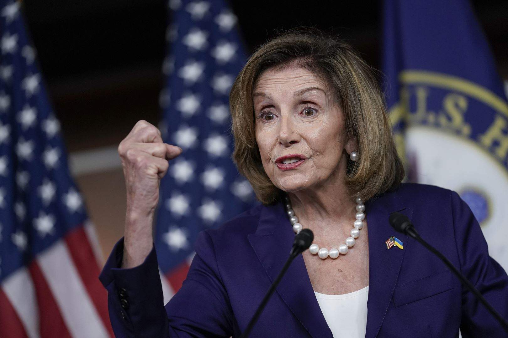 الجمهوريون ينتزعون الأغلبية بمجلس النواب في الانتخابات الأميركية.. وبيلوسي تتخلى عن قيادة الديمقراطيين