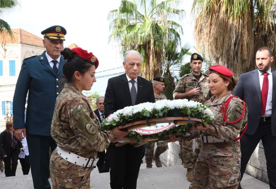 وزير الدفاع وضع إكليلاً من الزهر على ضريح الرئيس شهاب في غزير