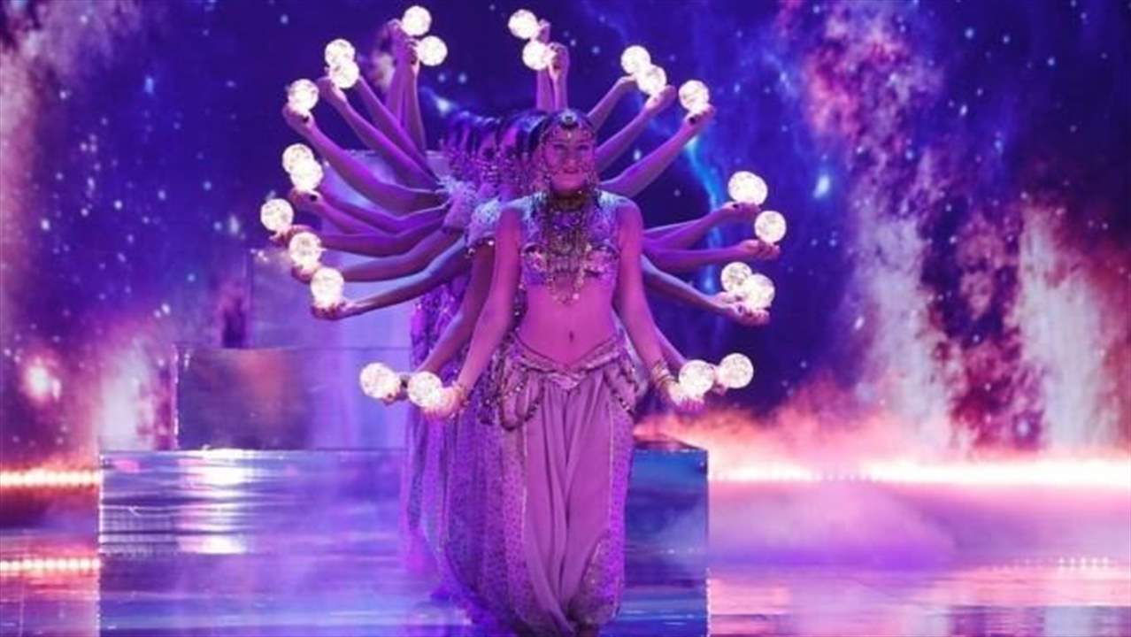 فرقة مياس في عرض مبهر على أنغام "توكا تاكا"