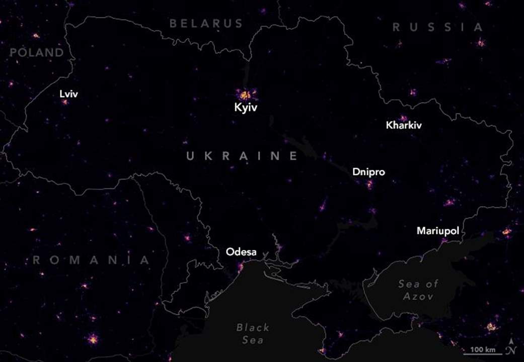 صور لـ"ناسا" من الفضاء تظهر أوكرانيا في "ظلام دامس"