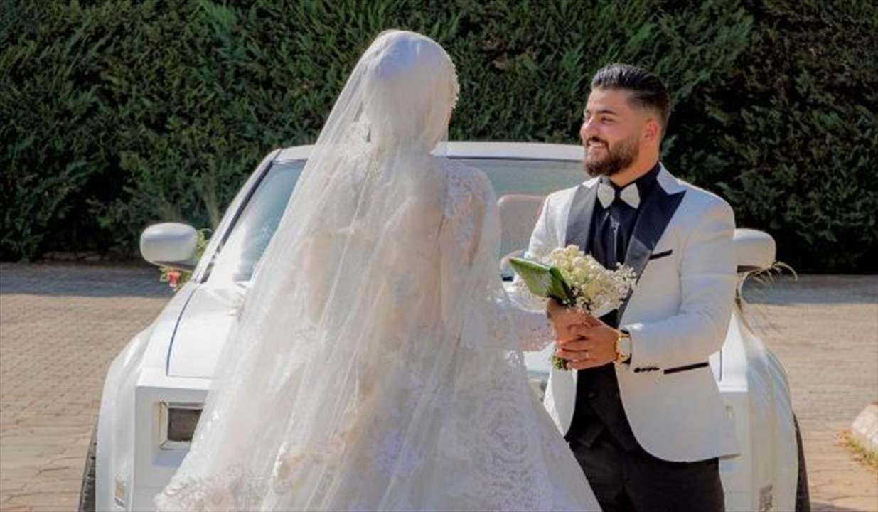 نجم "ذا فويس كيدز" يدخل القفص الذهبي ويخفي هوية العروس