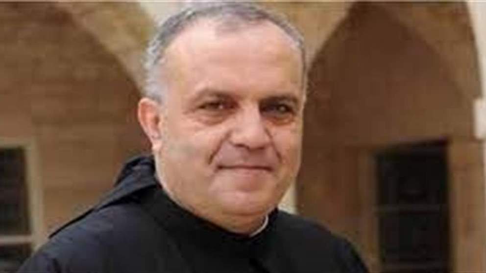 "الأخبار": المطران الحاج "راجع" إلى فلسطين عبر الناقورة...  ماذا عن الاموال التي حملها معه سابقاً؟