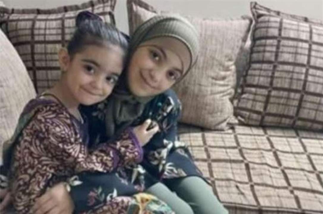   مادة سامة تسببت بوفاتهما... صيدا تُشيع الطفلتين رزان وريان إلى مثواهما الأخير 