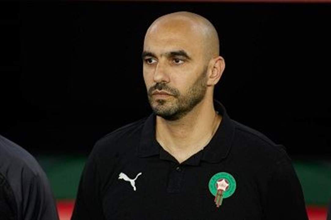بالفيديو - الركراكي والصلعة التي تجلب الحظ !!