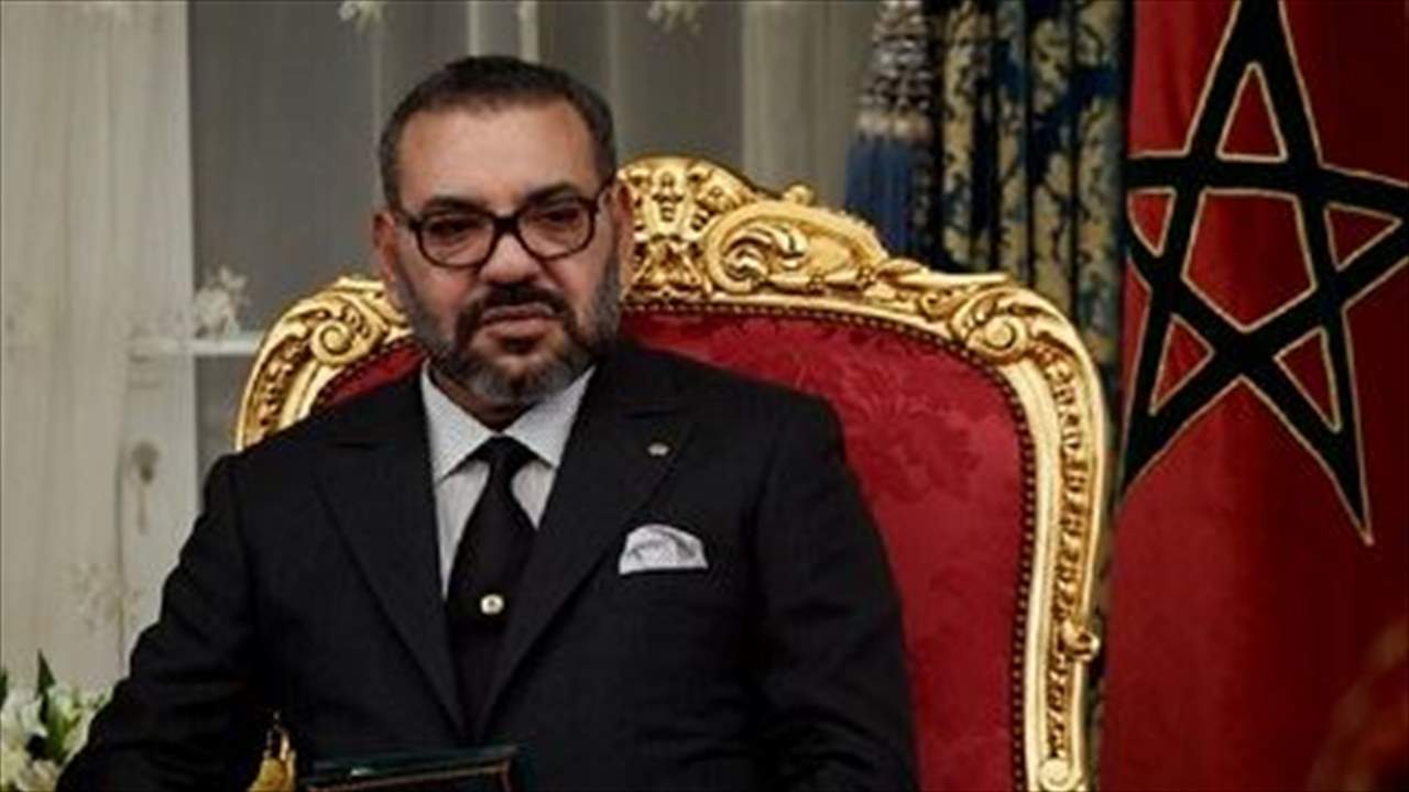 بالفيديو - ملك المغرب يحتفي مع مواطنيه ويتصل بمنتخب بلاده