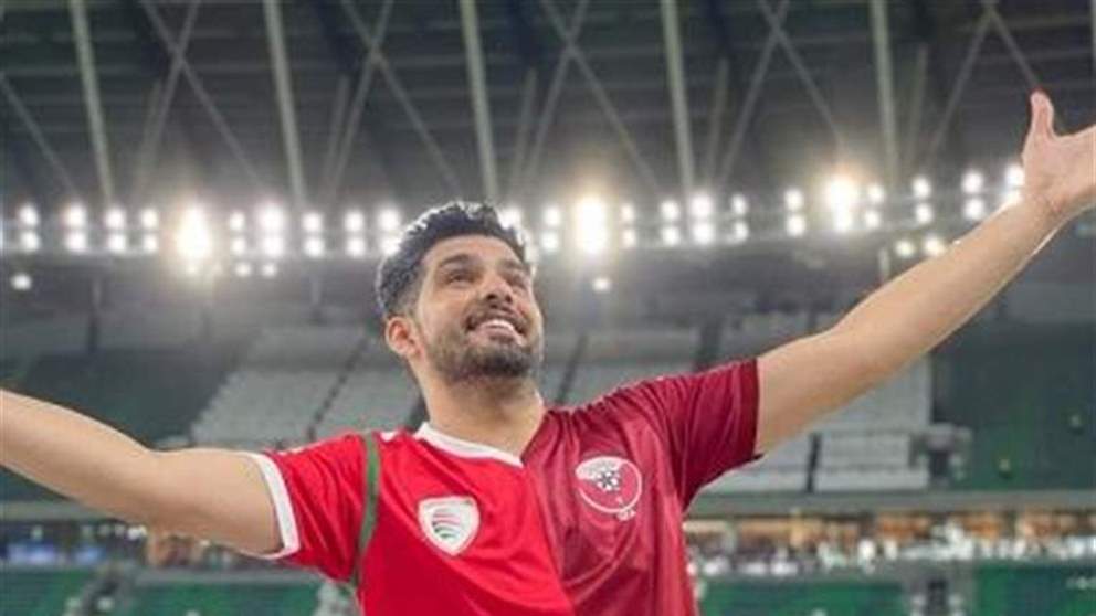 فيديو - عُماني استضاف مشجعاً ارجنتينياً افتقد المال للبقاء في الدوحة