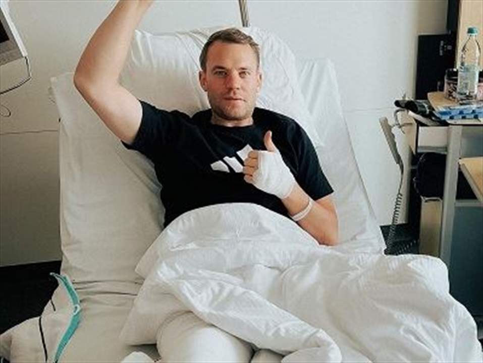 انتكاسة لبايرن ميونيخ .. مانويل نوير خارج الفريق طوال الموسم