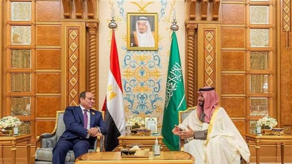ولي العهد السعودي يلتقي الرئيس المصري على هامش قمة الرياض العربية - الصينية
