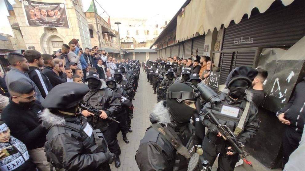    "يديعوت أحرونوت": 100 مسلح فلسطيني معًا قد يقلبون الأوضاع الأمنية والضفة الغربية تحولت لمخزن سلاحٍ كبير