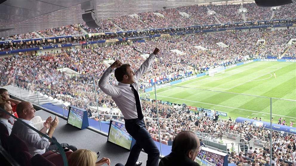   ماكرون يزور قطر وسيحضر نصف نهائي كأس العالم بين فرنسا والمغرب