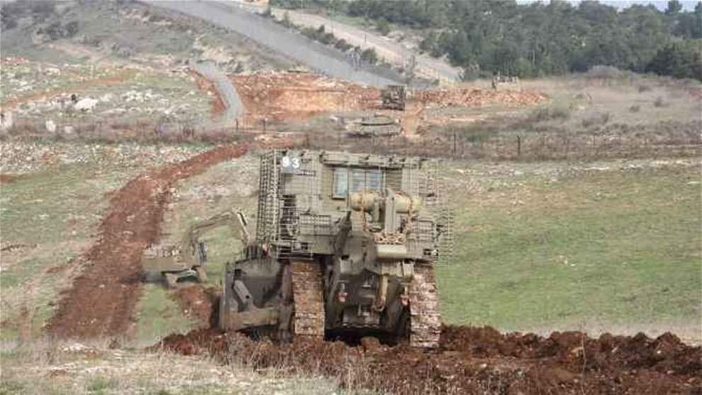 الوكالة الوطنية: انفجار  5 ألغام مضادة للأفراد بحفارة اسرائيلية معادية في خلة الدبش جنوب بلدة عديسة خارج السياج التقني